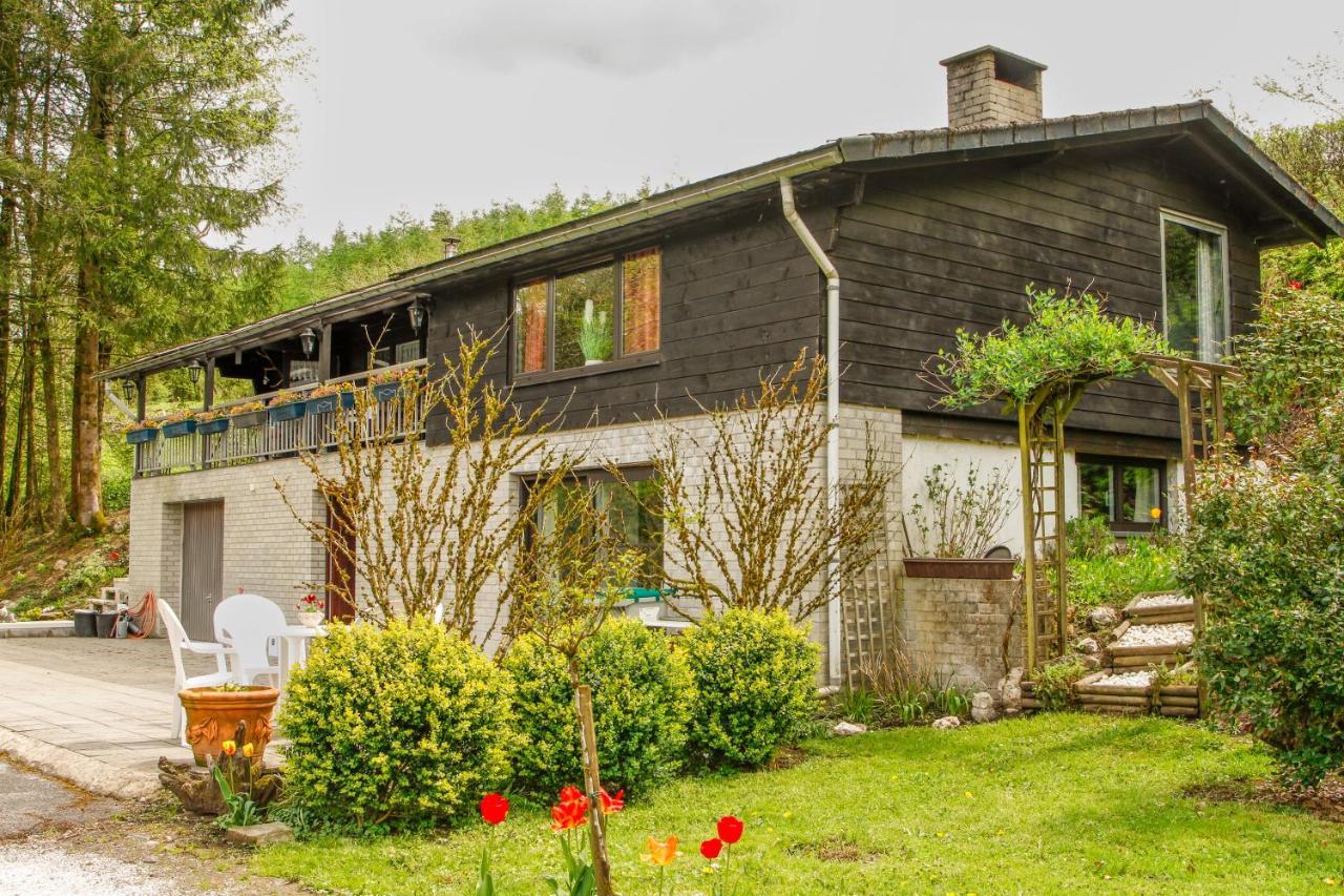 Le Vieux Pres Villa Bertrix Exteriör bild